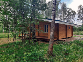 Домик в лесу для вас и вашей семьи